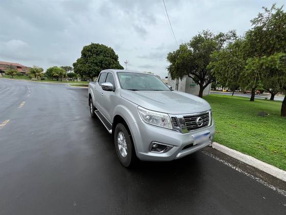 NISSAN FRONTIER 2.3 16V TURBO DIESEL XE CD 4X4 AUTOMÁTICO